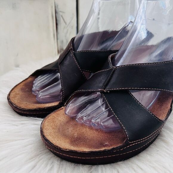 Clarks Artisan Collection Espresso Brown Wedge Slip on Earthy Sandals - Size 10M - Picture 2 of 9